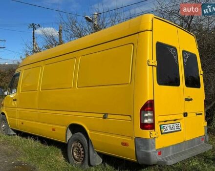 Мерседес Sprinter 2006 в Шепетовке на Automoto.ua Желтый Мерседес Sprinter, объемом двигателя 2.1 л и пробегом 636 тыс. км за 10500 $, фото 1 на Automoto.ua