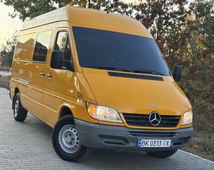 Мерседес Sprinter 2006 у Рівному на Automoto.ua Жовтий Мерседес Sprinter, об'ємом двигуна 2.1 л та пробігом 377 тис. км за 11350 $, фото 1 на Automoto.ua