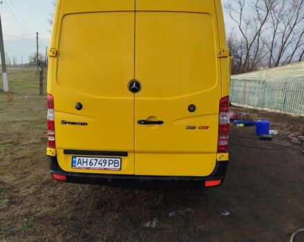 Желтый Мерседес Sprinter, объемом двигателя 3 л и пробегом 340 тыс. км за 11000 $, фото 5 на Automoto.ua