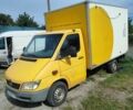 Желтый Мерседес Sprinter, объемом двигателя 2.2 л и пробегом 391 тыс. км за 10500 $, фото 2 на Automoto.ua