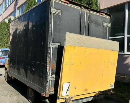 Желтый Мерседес Sprinter, объемом двигателя 2.15 л и пробегом 400 тыс. км за 7000 $, фото 3 на Automoto.ua