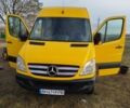 Желтый Мерседес Sprinter, объемом двигателя 3 л и пробегом 340 тыс. км за 12500 $, фото 1 на Automoto.ua