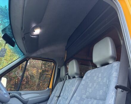 Мерседес Sprinter 2006 у Рівному на Automoto.ua Жовтий Мерседес Sprinter, об'ємом двигуна 2.1 л та пробігом 377 тис. км за 11350 $, фото 11 на Automoto.ua