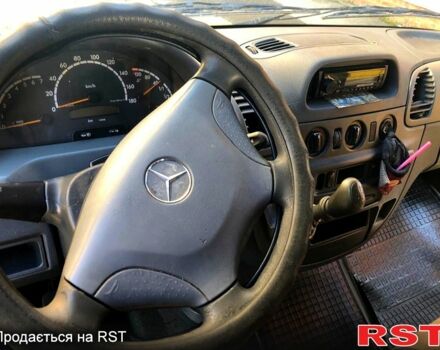 Желтый Мерседес Sprinter, объемом двигателя 2.1 л и пробегом 700 тыс. км за 8500 $, фото 3 на Automoto.ua