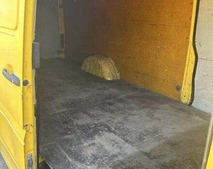 Жовтий Мерседес Sprinter, об'ємом двигуна 2.15 л та пробігом 510 тис. км за 7700 $, фото 6 на Automoto.ua