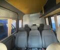 Желтый Мерседес Sprinter, объемом двигателя 3 л и пробегом 400 тыс. км за 13200 $, фото 2 на Automoto.ua