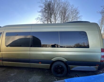 Желтый Мерседес Sprinter, объемом двигателя 3 л и пробегом 400 тыс. км за 13200 $, фото 5 на Automoto.ua