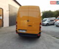 Желтый Мерседес Sprinter, объемом двигателя 2.15 л и пробегом 630 тыс. км за 12500 $, фото 5 на Automoto.ua