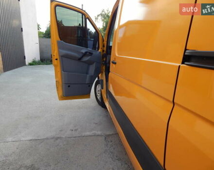 Желтый Мерседес Sprinter, объемом двигателя 2.15 л и пробегом 630 тыс. км за 12500 $, фото 12 на Automoto.ua