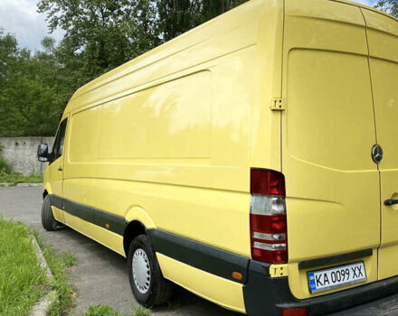 Желтый Мерседес Sprinter, объемом двигателя 2.99 л и пробегом 420 тыс. км за 18400 $, фото 3 на Automoto.ua