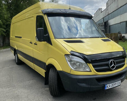 Желтый Мерседес Sprinter, объемом двигателя 2.99 л и пробегом 420 тыс. км за 18400 $, фото 11 на Automoto.ua