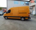 Желтый Мерседес Sprinter, объемом двигателя 2.15 л и пробегом 630 тыс. км за 12500 $, фото 3 на Automoto.ua