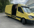 Желтый Мерседес Sprinter, объемом двигателя 2.99 л и пробегом 420 тыс. км за 18400 $, фото 1 на Automoto.ua