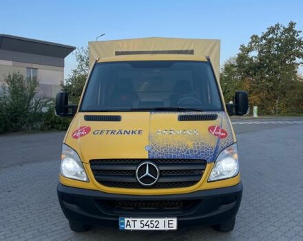 Желтый Мерседес Sprinter, объемом двигателя 2.1 л и пробегом 245 тыс. км за 19900 $, фото 6 на Automoto.ua