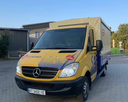 Желтый Мерседес Sprinter, объемом двигателя 2.1 л и пробегом 245 тыс. км за 19900 $, фото 2 на Automoto.ua