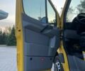 Желтый Мерседес Sprinter, объемом двигателя 2.1 л и пробегом 245 тыс. км за 19900 $, фото 23 на Automoto.ua