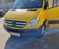 Жовтий Мерседес Sprinter, об'ємом двигуна 2.1 л та пробігом 230 тис. км за 13500 $, фото 1 на Automoto.ua