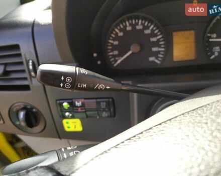 Желтый Мерседес Sprinter, объемом двигателя 0 л и пробегом 207 тыс. км за 29700 $, фото 46 на Automoto.ua