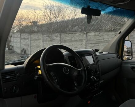 Жовтий Мерседес Sprinter, об'ємом двигуна 2.1 л та пробігом 200 тис. км за 13500 $, фото 4 на Automoto.ua