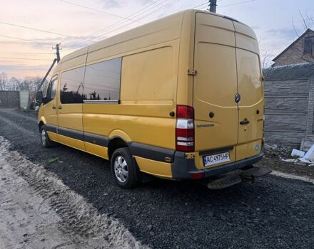 Жовтий Мерседес Sprinter, об'ємом двигуна 2.1 л та пробігом 200 тис. км за 13500 $, фото 5 на Automoto.ua