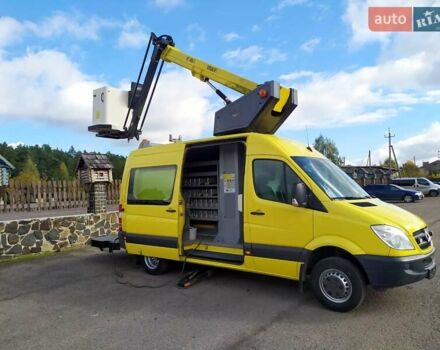 Желтый Мерседес Sprinter, объемом двигателя 0 л и пробегом 207 тыс. км за 29700 $, фото 48 на Automoto.ua