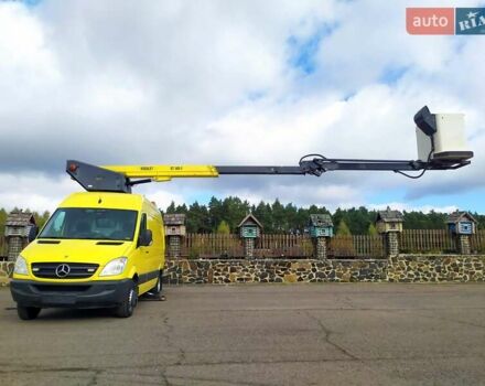 Желтый Мерседес Sprinter, объемом двигателя 0 л и пробегом 207 тыс. км за 29700 $, фото 53 на Automoto.ua