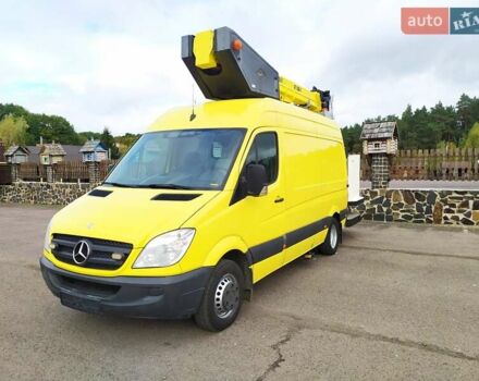 Желтый Мерседес Sprinter, объемом двигателя 0 л и пробегом 207 тыс. км за 29700 $, фото 13 на Automoto.ua