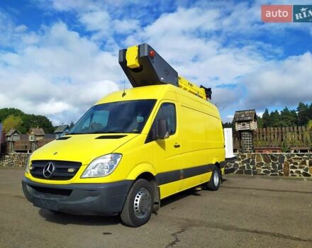 Желтый Мерседес Sprinter, объемом двигателя 0 л и пробегом 207 тыс. км за 29700 $, фото 14 на Automoto.ua