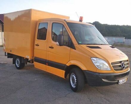 Желтый Мерседес Sprinter, объемом двигателя 0 л и пробегом 195 тыс. км за 18900 $, фото 1 на Automoto.ua
