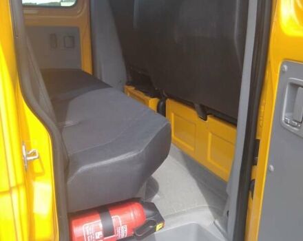 Жовтий Мерседес Sprinter, об'ємом двигуна 0 л та пробігом 195 тис. км за 18900 $, фото 24 на Automoto.ua