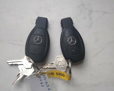 Желтый Мерседес Sprinter, объемом двигателя 0 л и пробегом 195 тыс. км за 18900 $, фото 36 на Automoto.ua