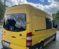 Жовтий Мерседес Sprinter, об'ємом двигуна 2.2 л та пробігом 238 тис. км за 11700 $, фото 5 на Automoto.ua