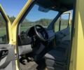 Желтый Мерседес Sprinter, объемом двигателя 2.1 л и пробегом 270 тыс. км за 12900 $, фото 4 на Automoto.ua