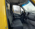 Желтый Мерседес Sprinter, объемом двигателя 2.1 л и пробегом 387 тыс. км за 23500 $, фото 11 на Automoto.ua