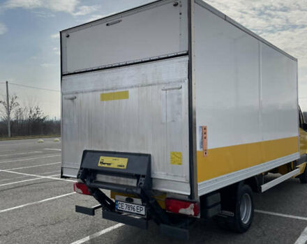 Желтый Мерседес Sprinter, объемом двигателя 2.1 л и пробегом 300 тыс. км за 22500 $, фото 10 на Automoto.ua