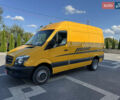 Желтый Мерседес Sprinter, объемом двигателя 2.14 л и пробегом 340 тыс. км за 21000 $, фото 1 на Automoto.ua