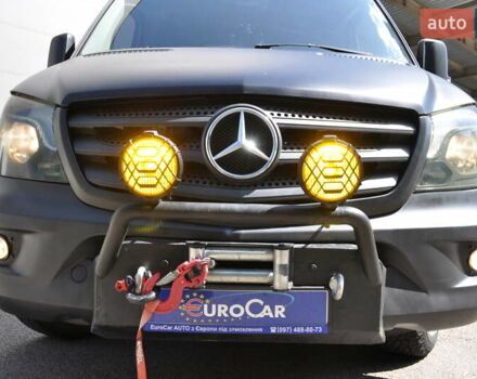 Желтый Мерседес Sprinter, объемом двигателя 2.14 л и пробегом 238 тыс. км за 17300 $, фото 19 на Automoto.ua