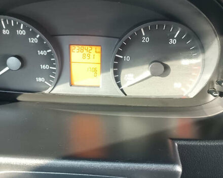 Желтый Мерседес Sprinter, объемом двигателя 2.14 л и пробегом 238 тыс. км за 14500 $, фото 20 на Automoto.ua