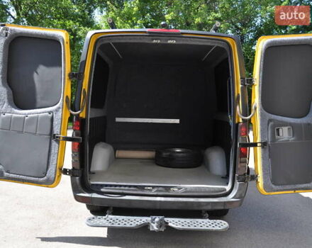 Желтый Мерседес Sprinter, объемом двигателя 2.14 л и пробегом 238 тыс. км за 17300 $, фото 44 на Automoto.ua