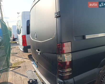 Желтый Мерседес Sprinter, объемом двигателя 2.14 л и пробегом 238 тыс. км за 14500 $, фото 9 на Automoto.ua