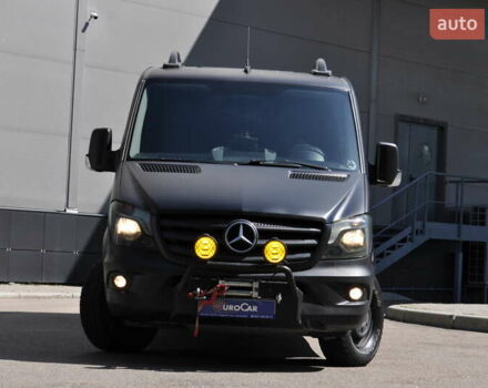 Желтый Мерседес Sprinter, объемом двигателя 2.14 л и пробегом 238 тыс. км за 17300 $, фото 4 на Automoto.ua