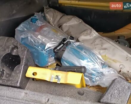 Жовтий Мерседес Sprinter, об'ємом двигуна 0 л та пробігом 320 тис. км за 18999 $, фото 56 на Automoto.ua