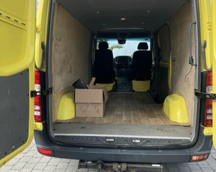Мерседес Sprinter 2017 у Івано-Франківську на Automoto.ua Жовтий Мерседес Sprinter, об'ємом двигуна 2.1 л та пробігом 315 тис. км за 17495 $, фото 3 на Automoto.ua