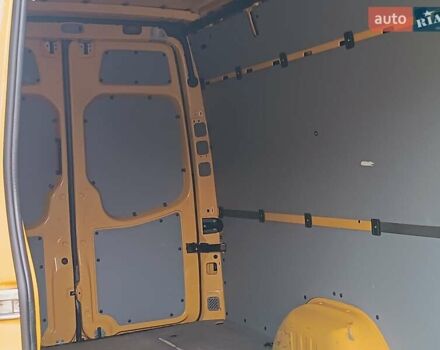 Жовтий Мерседес Sprinter, об'ємом двигуна 0 л та пробігом 320 тис. км за 18999 $, фото 53 на Automoto.ua