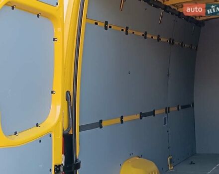 Жовтий Мерседес Sprinter, об'ємом двигуна 2.2 л та пробігом 350 тис. км за 18950 $, фото 19 на Automoto.ua