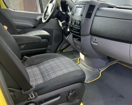 Мерседес Sprinter 2017 у Івано-Франківську на Automoto.ua Жовтий Мерседес Sprinter, об'ємом двигуна 2.1 л та пробігом 315 тис. км за 17495 $, фото 6 на Automoto.ua