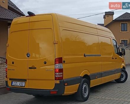Жовтий Мерседес Sprinter, об'ємом двигуна 0 л та пробігом 320 тис. км за 18999 $, фото 13 на Automoto.ua