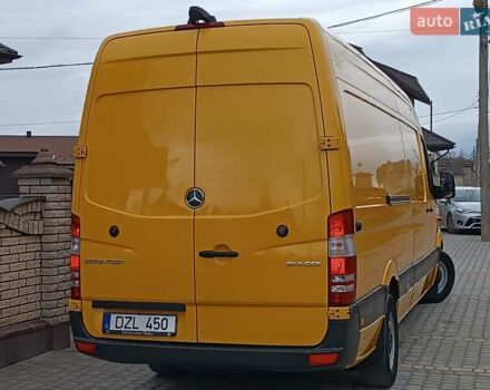 Жовтий Мерседес Sprinter, об'ємом двигуна 0 л та пробігом 320 тис. км за 18999 $, фото 17 на Automoto.ua
