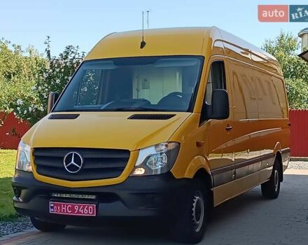 Жовтий Мерседес Sprinter, об'ємом двигуна 2.2 л та пробігом 350 тис. км за 18950 $, фото 1 на Automoto.ua