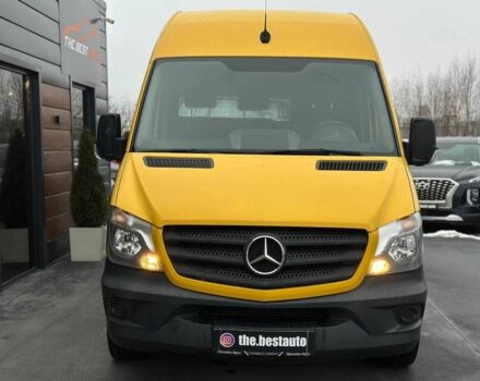 Желтый Мерседес Sprinter, объемом двигателя 2.1 л и пробегом 230 тыс. км за 19500 $, фото 6 на Automoto.ua